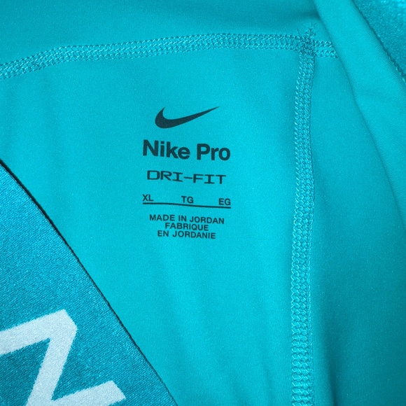 Nike Pro 3" Teal Shorts - Picture 3 of 4